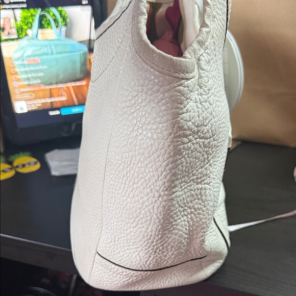 Coach Legacy Ergo Shoulder Bag with legacy stripe lining - Picture 10 of 15